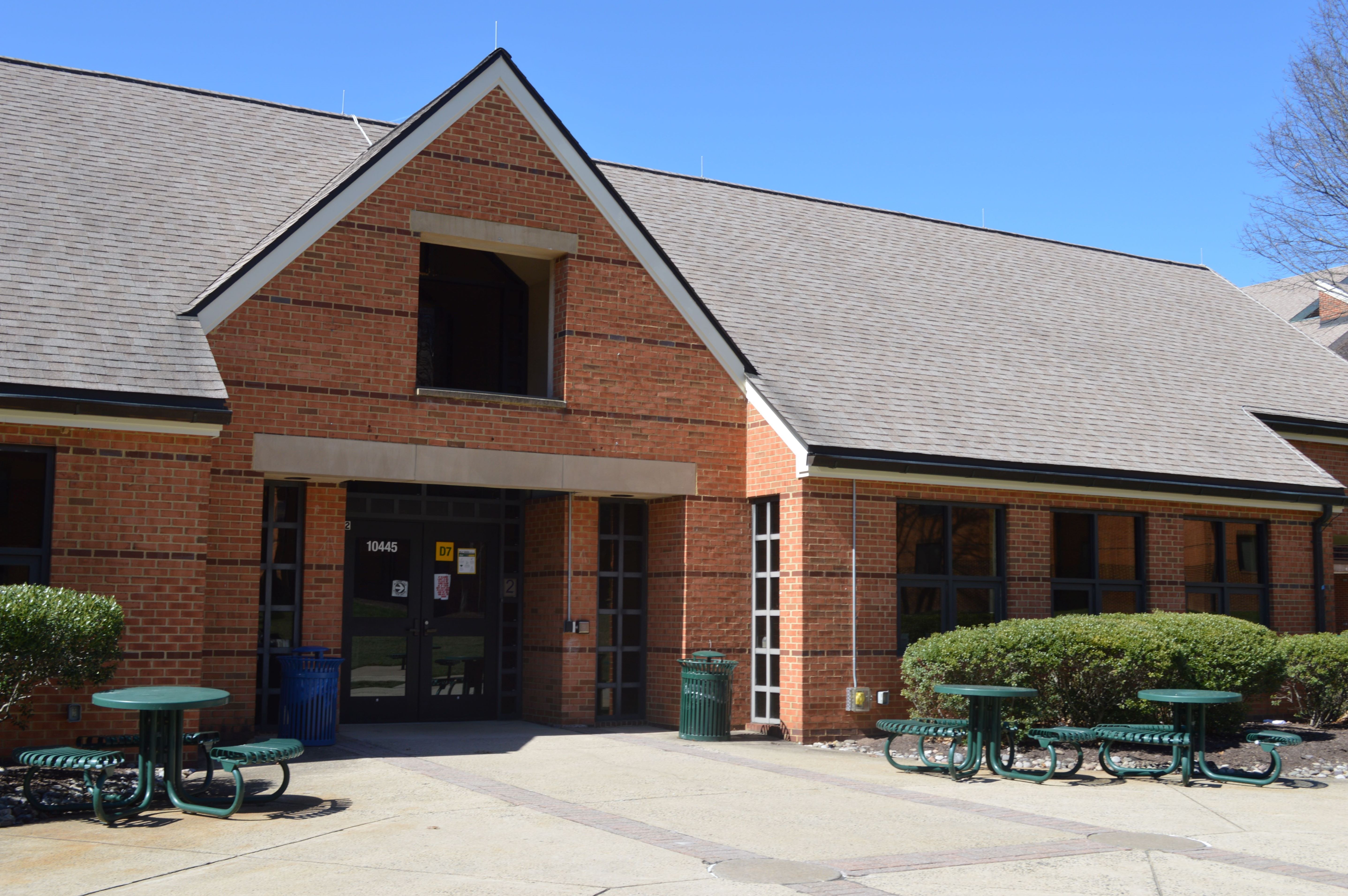 Eisenhower Hall, Outside of Building, Housing & Residence Life