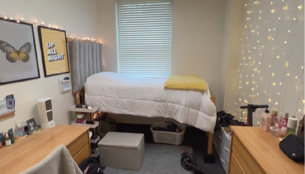 Rogers Bed Room